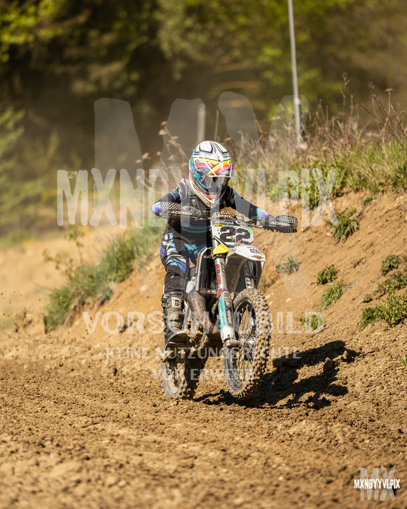 866A4670 | mxndyyvipix