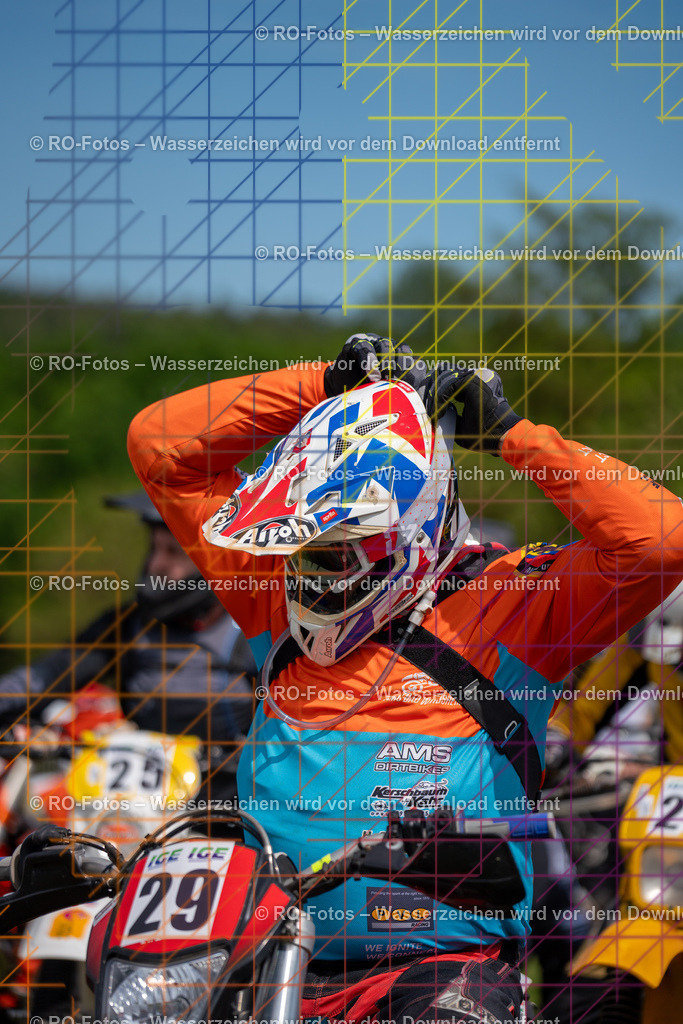 Wolfshausen 3 Lauf -39 | Sportfotografie von RO-Fotos: Motorsport, Motocross, Enduro, Laufveranstaltungen und Triathlon. Professionelle Fotos von Sportlern und Events. - Realisiert mit Pictrs.com