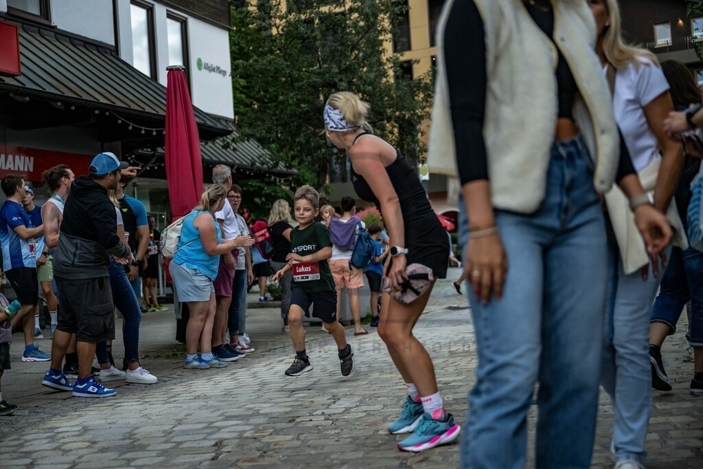 20. Sonthofer Bosch BKK Citylauf | 20. Sonthofer Bosch BKK Citylauf am 12.07.2024 in Sonthofen. Foto: Dominik Berchtold/www.dberchtold.com/ @d_berchtold_foto auf Instagram