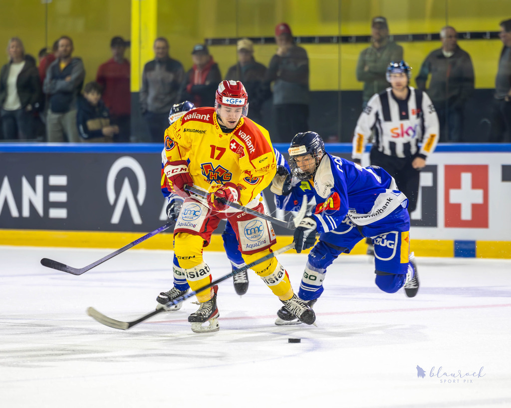 U20 EHCB vs EVZ -42 | Sportbilder, Sportfotograf, Hochzeits- und Eventfotografin, Flugshows, Portraits und Tiershooting, Aviation, Downhill, Nationalleague, Swissleague, International