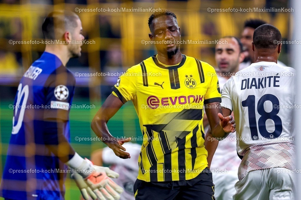 UCL04032501018 | 04.03.2025, Fußball, UEFA Champions League, Borussia Dortmund - OSC Lille, Signal Iduna Park, Runde der 16, Saison 2024 2025: Serhou Guirassy (BVB #9) Enttäuschung Enttäuscht