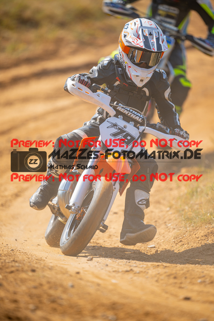 MaZZes-Fotomatrix-20260815-605137 | ROOKIES