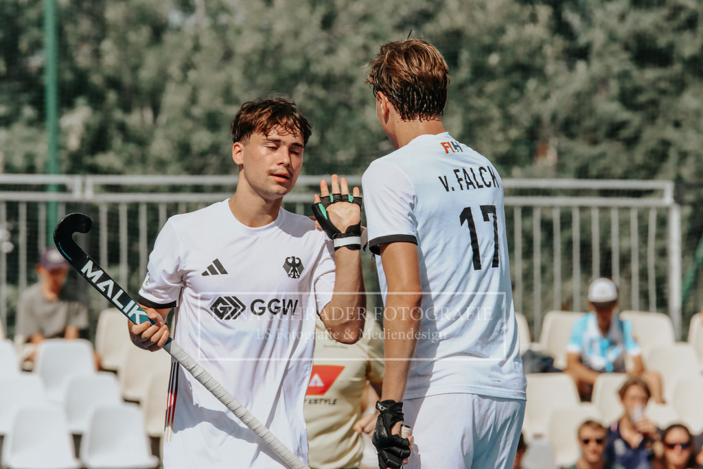 U18_EM_BOYS_HF1_GER-BEL_18.07.25_Lille (239 von 900) | lanaschraderfotografie - Realisiert mit Pictrs.com
