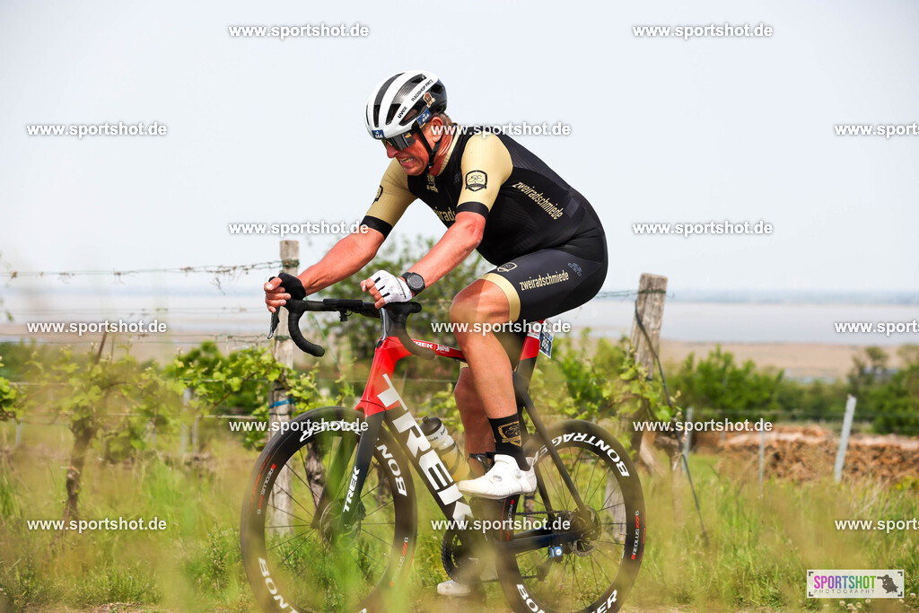 007A5476 | Neusiedler See Radmarathon 2025 #neusiedlerseeradmarathon #yourpictrs #sportshot_your_pictrs @Sportshotphotography Copyright:www.sportshot.de