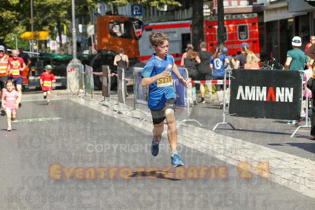250621_1048_EX1_2636 | Sportfotografie im Rhein-Sieg Kreis, Köln, Bonn, NRW, Rheinland Pfalz, Hessen, etc. Unser Tätigkeitsfeld umfasst den Laufsport vom Volkslauf über den Marathon, Duathlon, Triathon bis zum Ultralauf wie Kölnpfad Ultra oder Schindertrail.