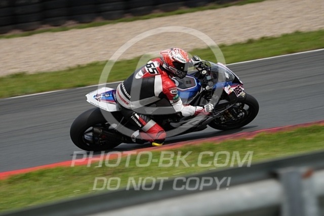 2024_06_21_PBK_15409 | Sportfotografie; SlowMotion; Video; Rennstrecke; Hafeneger; Speer; Racing; RSE; BMW; CBO; Trackday; Motorsportarena; Hockenheimring; Brno; Most; Barcelona; Valencia