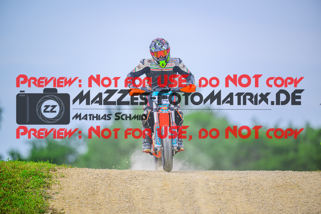 MaZZes_FotoMatrix_240608_6007705_5180 | S2