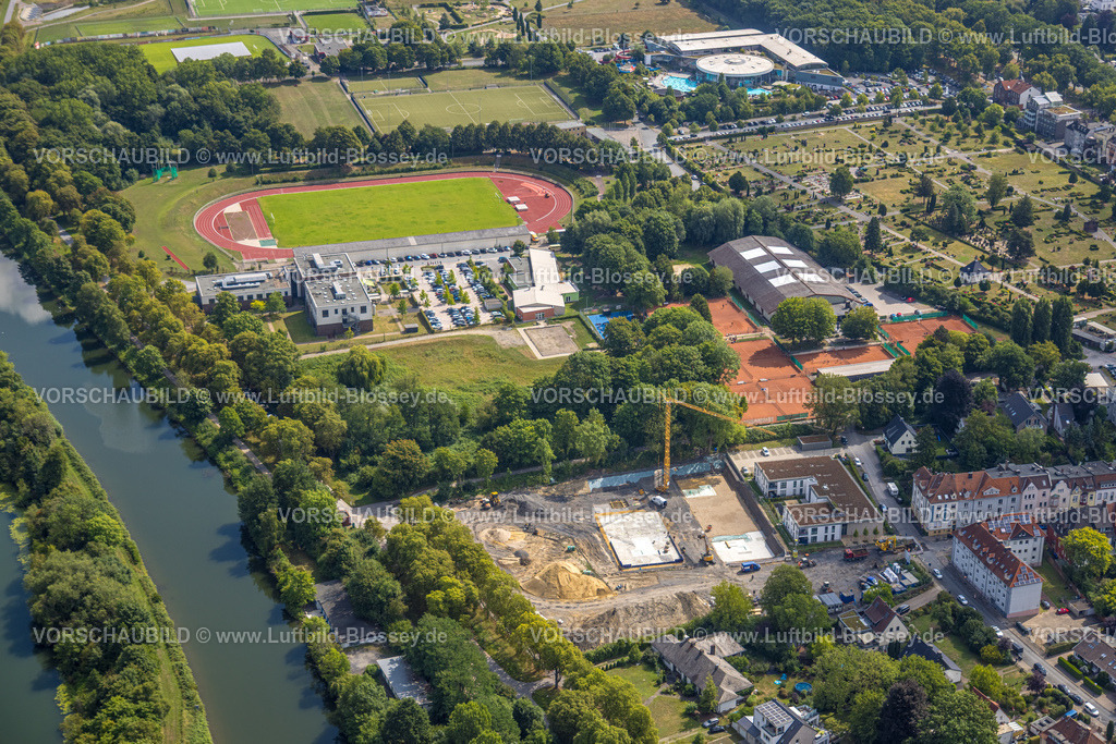 Hamm250700628Mitte | Luftbild, Rietzgarten Baugelände Baustelle mit Neubau Wohnanlage Brändströmstraße, hinten das Fußballstadion Jahnstadion und Reha Bad Hamm GmbH, Tennisanlage TuS 1859 Hamm e.V., Mitte, Hamm, Ruhrgebiet, Nordrhein-Westfalen, Deutschland
