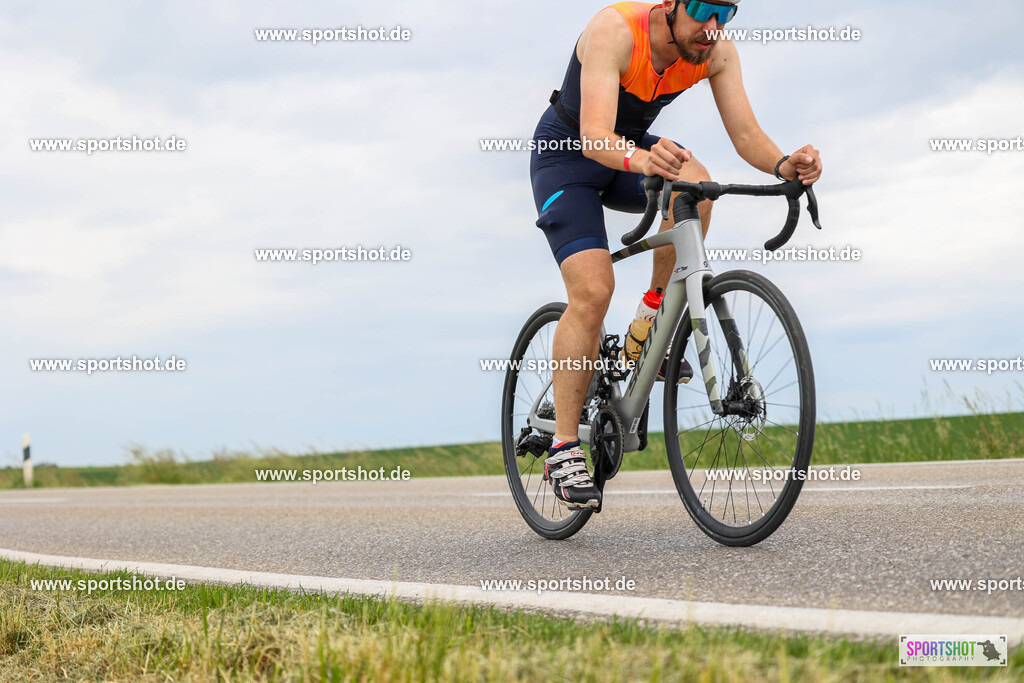 BR8A4263 | Stadttriathlon Erding 2025. #yourpictrs #sportshot_your_pictrs @Sportshotphotography #stadttriathlonerding Copyright: www.sportshot.de