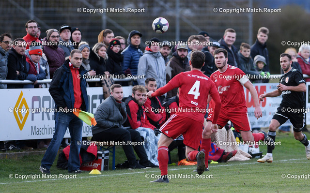 Fussball  Bezirksliga  2018/2019: SV Hirrlingen - FC Rottenburg | Fussball  Bezirksliga  2018/2019       24.11.2018SV Hirrlingen - FC RottenburgErsatzbank und Fans des SV Hirrlingen beobachte das SpielFOTO: ULMER PressebildagenturxxNOxMODELxRELEASExx