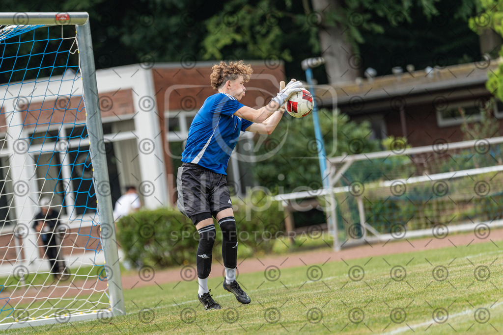 _DSC7886 | Professionelle Fußball- und Sportfotografie. Spielbilder online ansehen und kaufen – Einzelbilder oder komplette Galerien in hoher Qualität. - Realisiert mit Pictrs.com