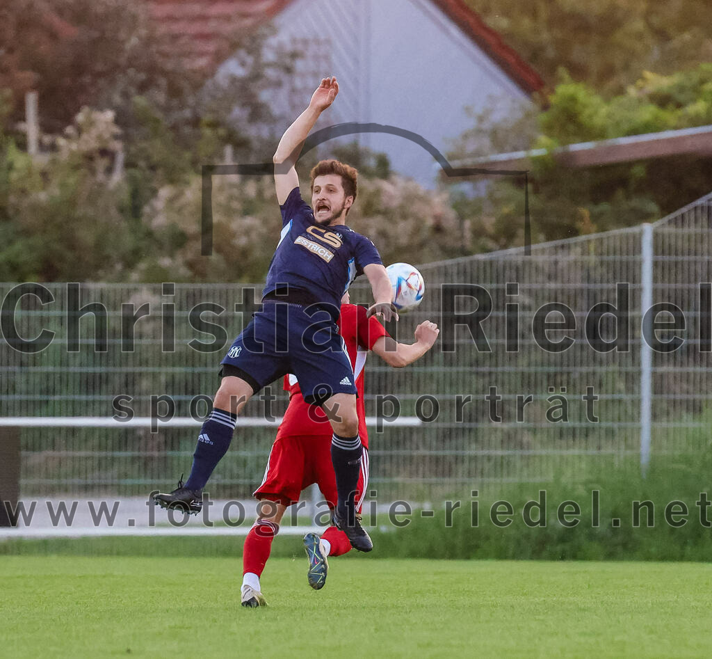 2023-08-22_005_FC_Finsing_gegen_SC_Moosen-Vils | Finsing, Deutschland, 22.08.2023:
Fußball, Kreisliga 2023 / 2024, 5. Spieltag, FC Finsing gegen SC Moosen/Vils, Endergebnis: 5:0

Maximilian Bauer (SC Moosen/Vils, #18)

Foto: Christian Riedel / fotografie-riedel.net