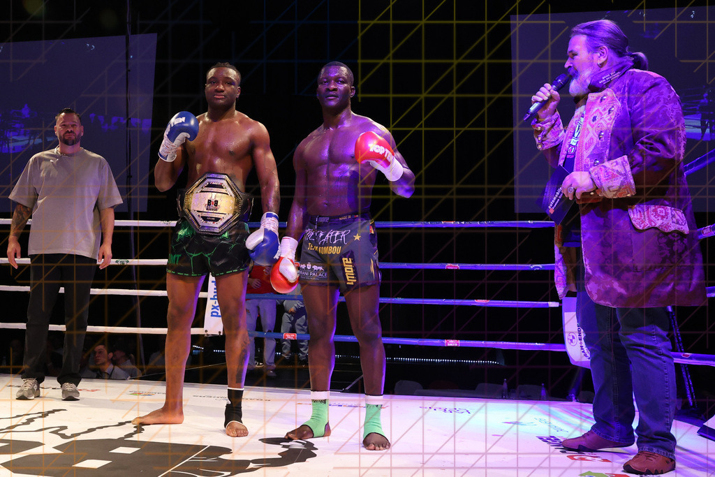 Finale Akingbade vs Kombou 25.04.2026 tomafocus Tb00163 | professionelle Sport- und Eventfotografie von Tomafocus – dynamische Bilder, emotionale Momente und hochwertige Aufnahmen für jeden Anlass. - Realisiert mit Pictrs.com