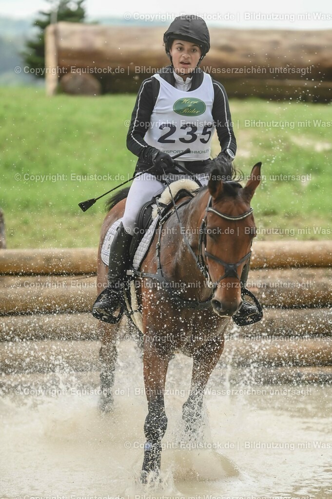 20230513_CCI2_Section2_Gelände_0586 | equistock
