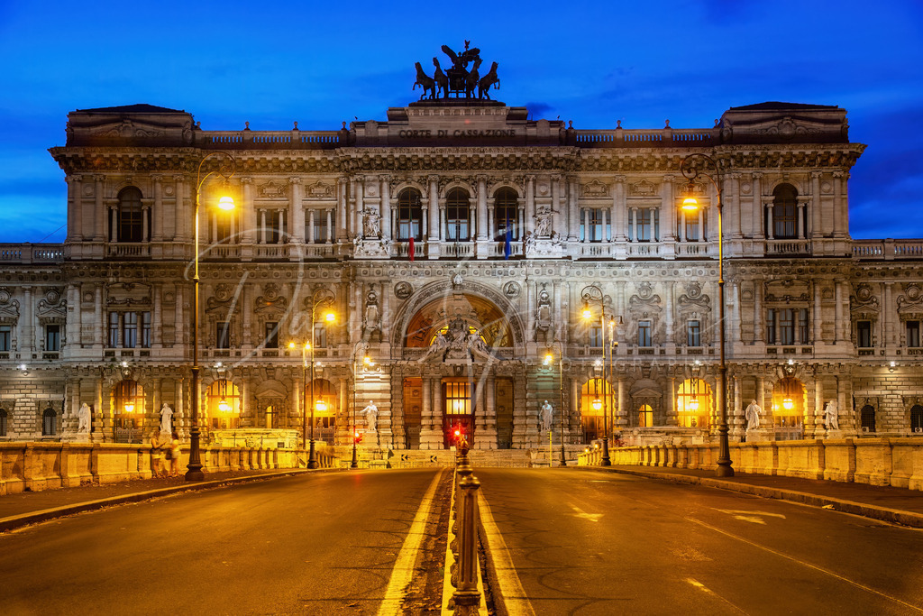 Justizpalast | Der Justizpalast in Rom mit der Brücke über den Tiber
