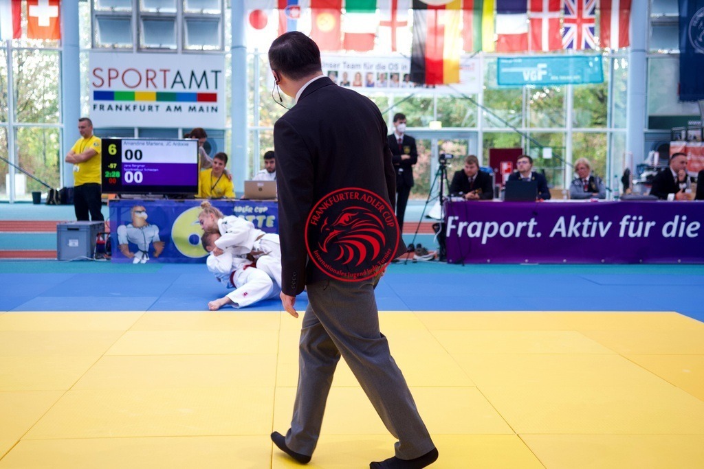 RAS_7911 | Fotos vom Adler Cup - Pictures from Adler Cup

Hier findet Ihr alle Eindrücke und großen Momente der Adler Cup Wochenenden. Here you will find all impressions and great moments of the Adler Cup weekends. - Realisiert mit Pictrs.com