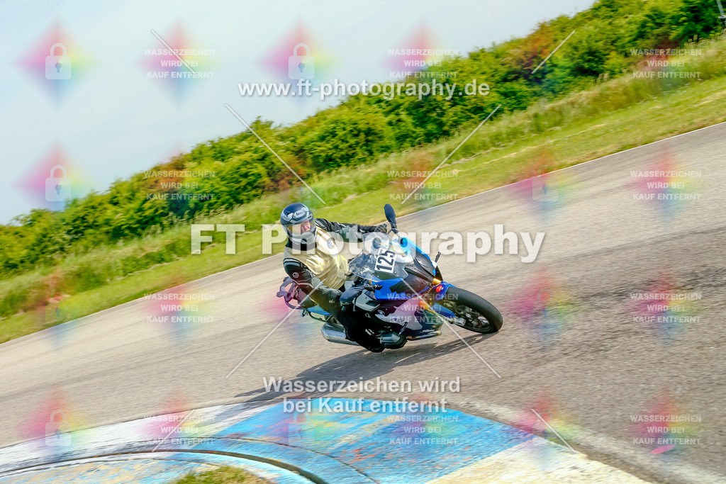 _MOT1263 | Hier findet Ihr Bilder von Touristenfahrten auf der Nürburgring Nordschleife oder von anderen Veranstaltungen die ich besucht habe. Viel Spass beim Durch Schauen 