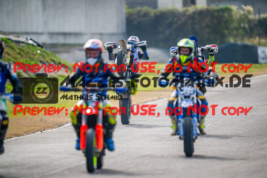 MaZZes_FotoMatrix_231015_7011 | S2