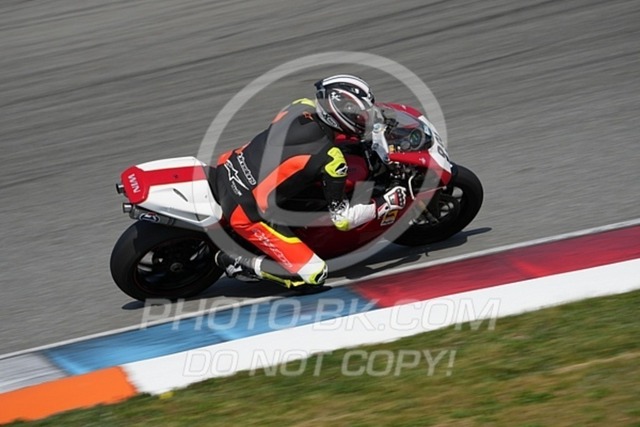 2024_05_04_PBK_26531 | Sportfotografie; SlowMotion; Video; Rennstrecke; Hafeneger; Speer; Racing; RSE; BMW; CBO; Trackday; Motorsportarena; Hockenheimring; Brno; Most; Barcelona; Valencia