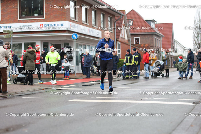 WMLA1537 | Bildershop "Sportfotograf-Oldenburg" mit Fotos von Sportevents in Oldenburg und Umzu. - Realisiert mit Pictrs.com