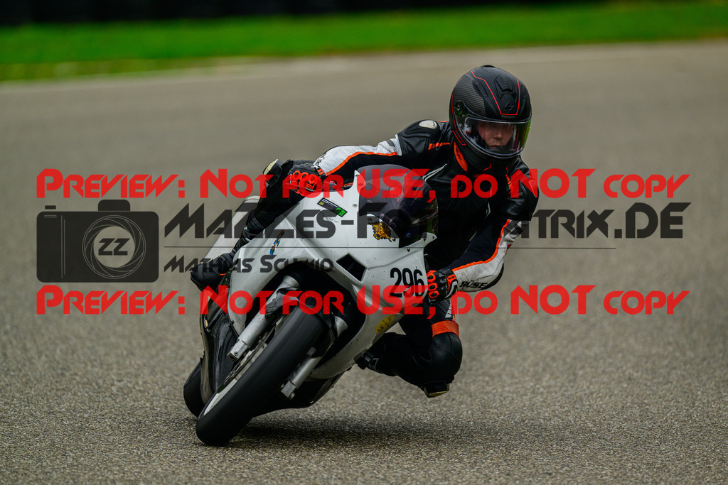 MaZZes_Fotomatrix_20241003_6007705_5514 | GRUEN