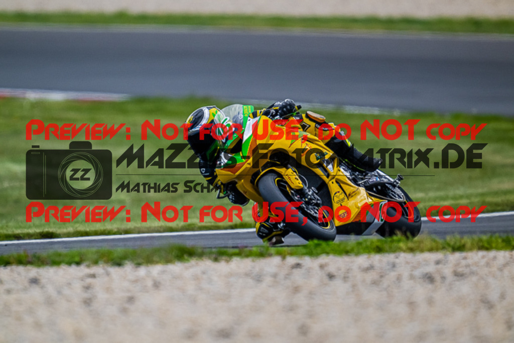 MaZZes_FotoMatrix_220506_92845 | Fotograf Mathias Schmid
Sportfotograf,
Eventfotograf,
Hochzeitsfotograf,
Portraitfotograf