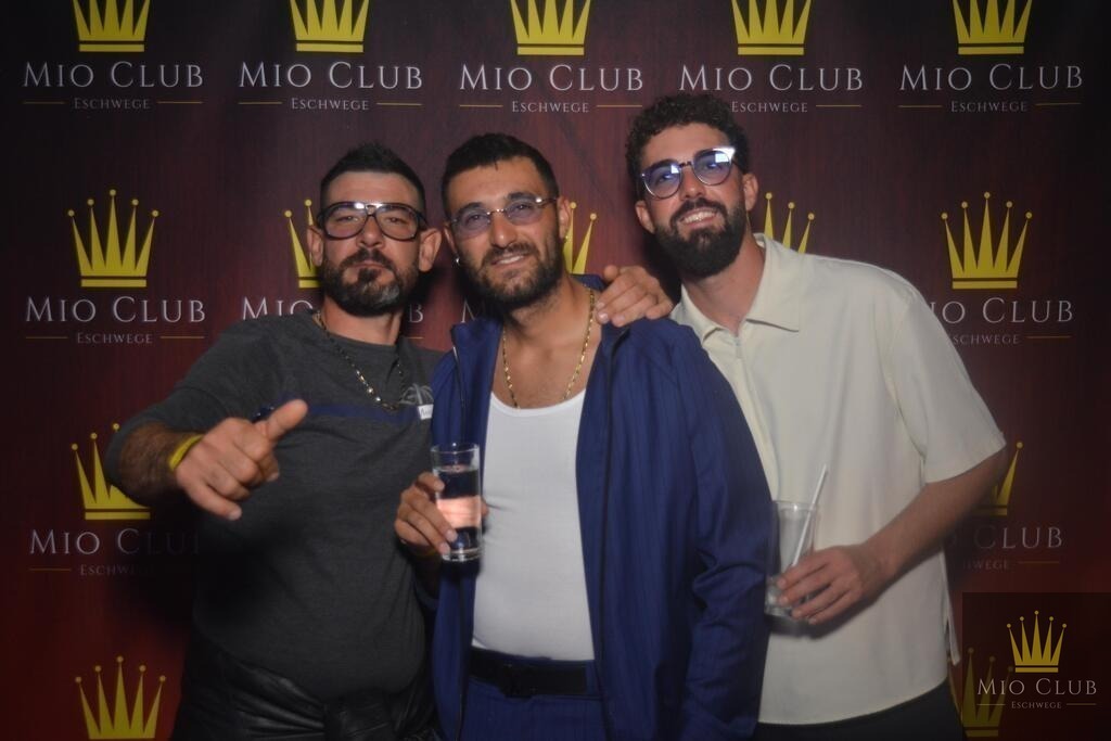 20260720_144233 | Fotobox mieten im Eichsfeld und Werra-Meißner-Kreis – Galaxy Eventservice bietet professionellen Service, Sofortdruck und persönliche Betreuung für Hochzeiten, Firmenfeiern und Events in deiner Region. Jetzt anfragen! - Realisiert mit Pictrs.com