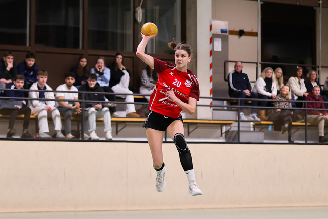 Handball I Damen I Saison 2025-2026 I Verbandsliga Süd I HSG Kalkberg 06 - MTV Dänischenhagen I 14.12.2025.49 | Julia Dütschke (20, MTV Dänischenhagen) - Realisiert mit Pictrs.com