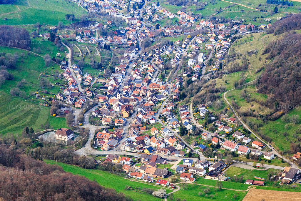 Luftbild: Ortsansicht von Osten im Ortsteil Oberinzlingen in Inzlingen im Bundesland Baden-Württemberg in Deutschland. Foto: IMG_120203.jpg vom 17.03.2020 durch Werner Riehm/FLY-FOTO.de