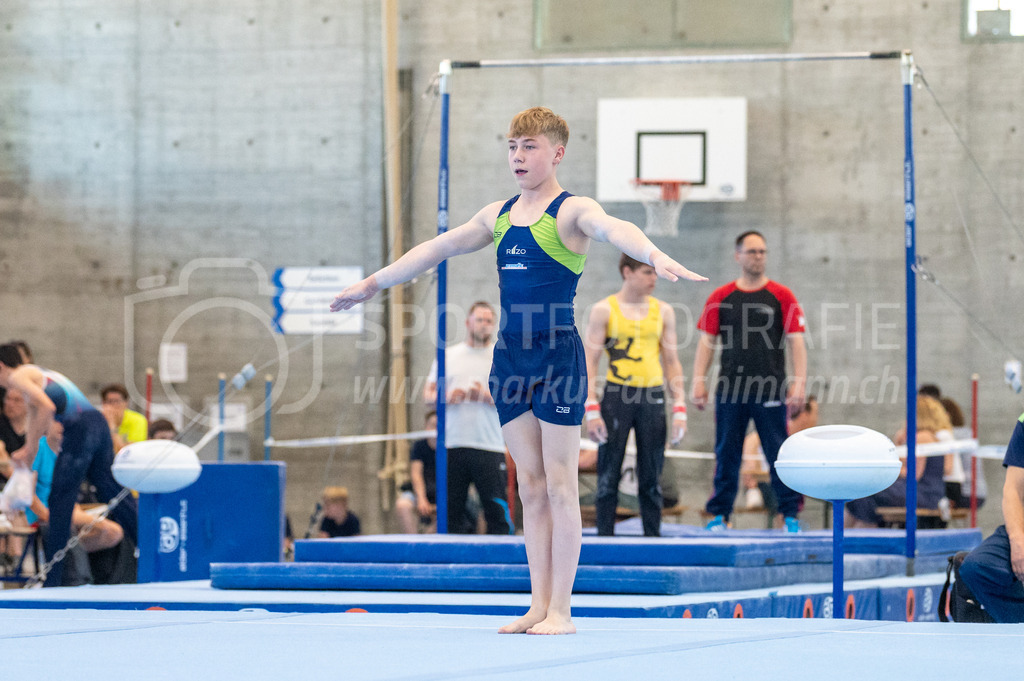 104. Zürcher Kunstturnertage Neftenbach - 14. May 2022 | 104. Zürcher Kunstturnertage Neftenbach
Turnhalle Ebni, Neftenbach
Programm 5 (P5)
Bild: Sportfotografie Markus Aeschimann | www.markus-aeschimann.ch - Realisiert mit Pictrs.com