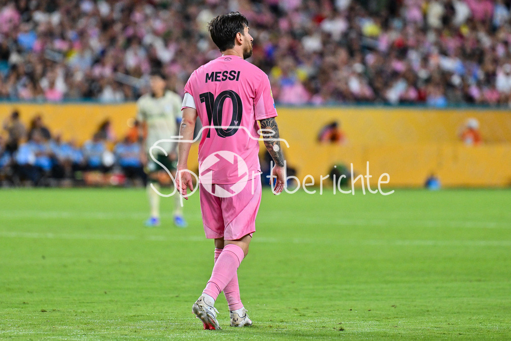 Inter Miami CF - Palmeiras Sao Paulo | im Bild Lionel MESSI (Inter Miami 10) / Einzelfoto / Freisteller / FIFA Club World Cup: Inter Miami CF - Palmeiras Sao Paulo, Hard Rock Stadium am 23.06.2025 / NOT FOR SALE IN USA