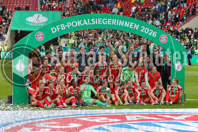 14.05.2026, GER, Fussball, Frauen, DFB-Pokal, Finale, Saison 2025/2026, VfL Wolfsburg - FC Bayern München | die DFB Pokal Siegerinnen 2026