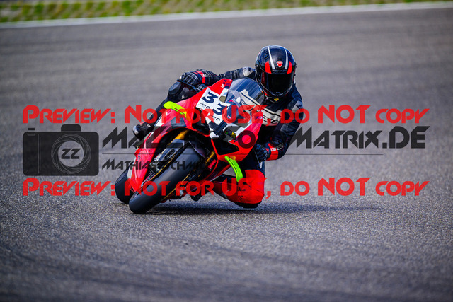 MaZZes_FotoMatrix_240911_6007705_4883 | GELB