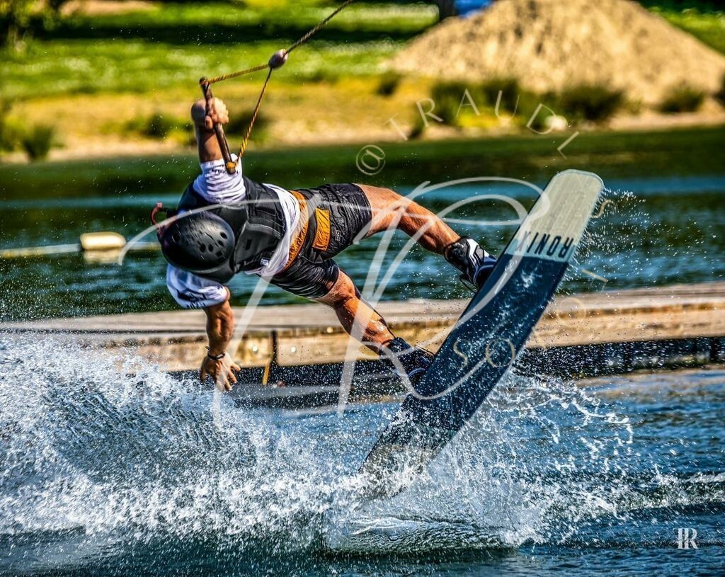 541a3dee-7013-4385-8ebf-eea419c23313 | traudl_s_fotos