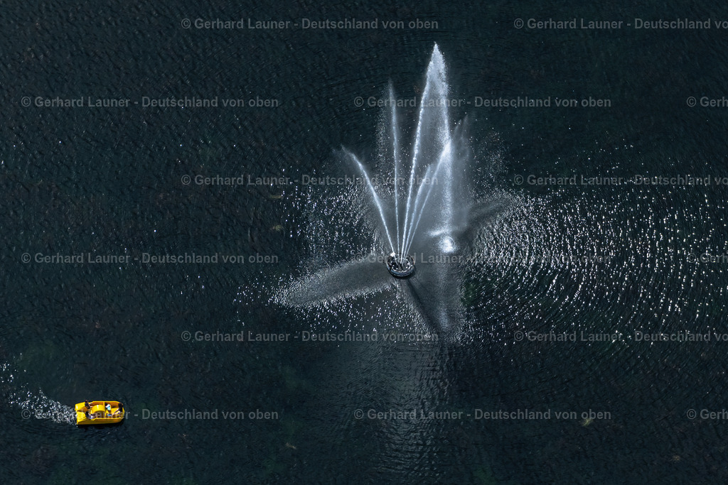 4031066 | HANNOVER 02.06.2020 Wasserspiel- Fontaine auf dem Maschsee in Hannover im Bundesland Niedersachsen, Deutschland. // Water - fountain in the dem Maschsee in Hannover in the state Lower Saxony, Germany. Foto: Gerhard Launer