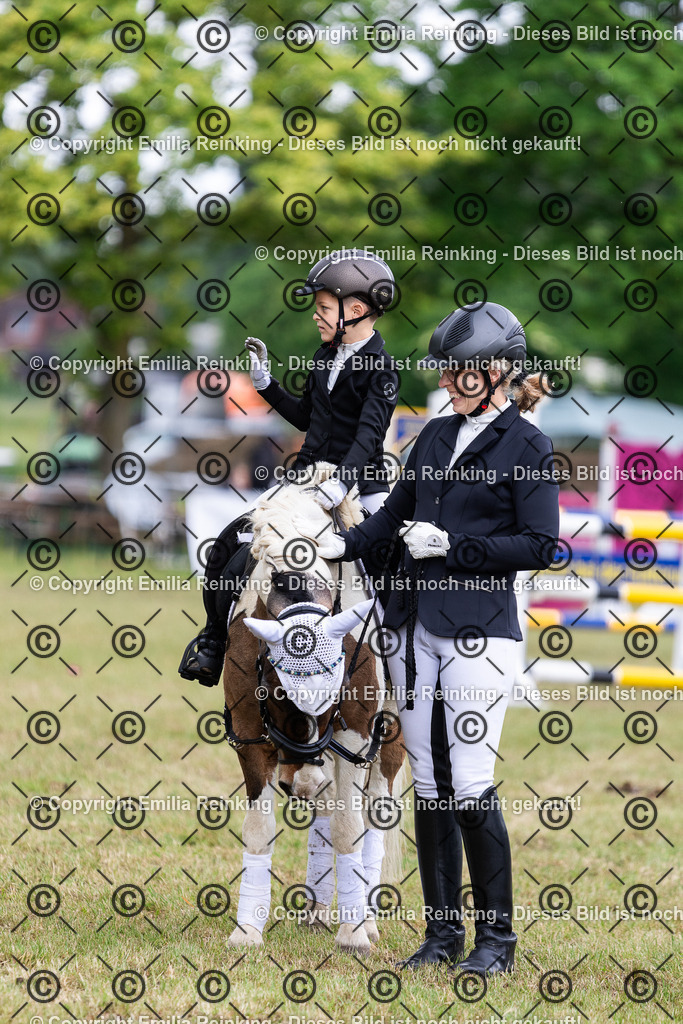 CL5A9199 | Emilia Reinking Fotografie - Realisiert mit Pictrs.com