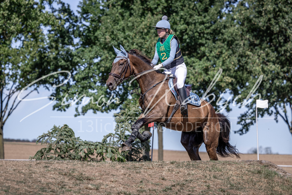 20260906-_3LI5034 | Tierfotografie Pferde, Hunde, Katzen, Haustiere.
Turnierfotografie Reitturniere, Reiten, Springreiten, Dressur in Hanau, dem Main-Kinzig-Kreis und dem Rhein-Main- Gebiet um Frankfurt