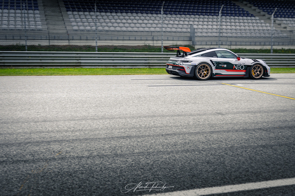 R6AT2434 _Alexander Tschuncky | Entdecken Sie die faszinierende Welt von Alexander Tschuncky Arts: Kreative Fotografie, atemberaubende Automobilkunst und hochwertiger Bilderdruck. Lassen Sie sich inspirieren! - Realisiert mit Pictrs.com