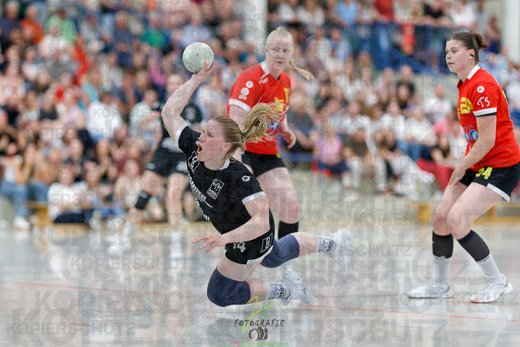 HSG Wettenberg - HSG Lumdatal | Wiederholungs-/Entscheidungsspiel um die Meisterschaft in der Frauen Oberliga Mitte und Aufstieg in die RegionalligaHSG Wettenberg - HSG Lumdatal am 11.05.2025 in Launsbach (Wettenberg) (Halle GS Launsbach (Wettenberg))Photo © 2025 - Jörg Heinrich - Realisiert mit Pictrs.com