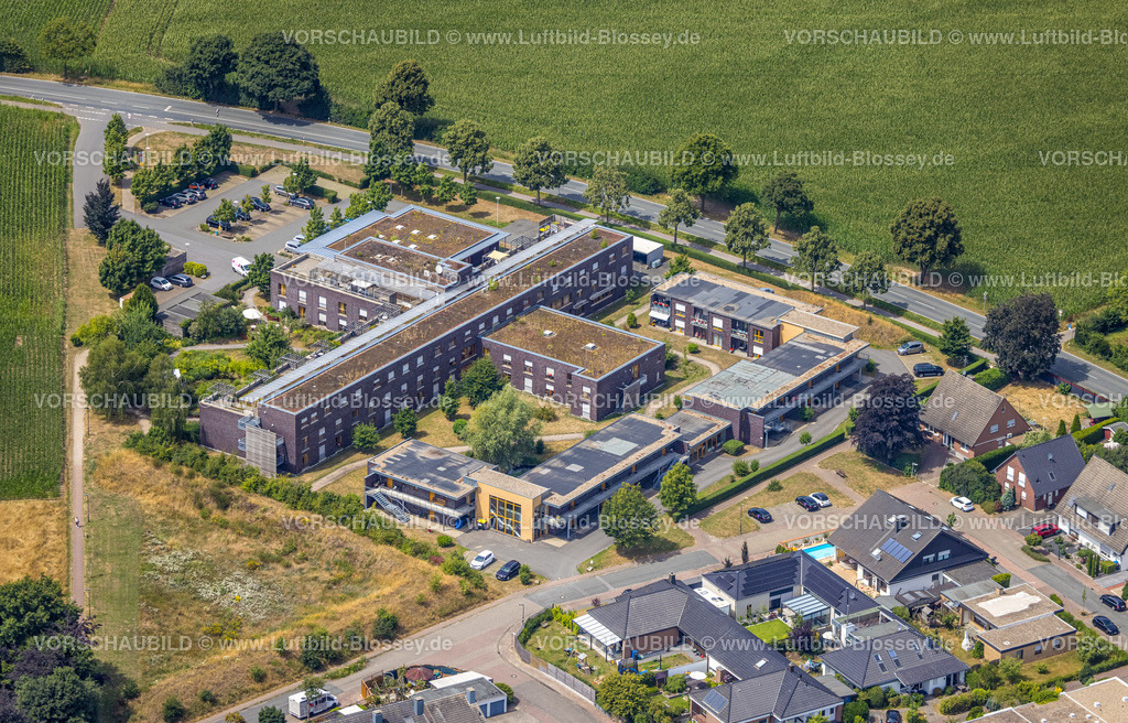 Hamminkeln220703553 | Luftbild, Christophorus-Haus, Hamminkeln, Niederrhein, Nordrhein-Westfalen, Deutschland