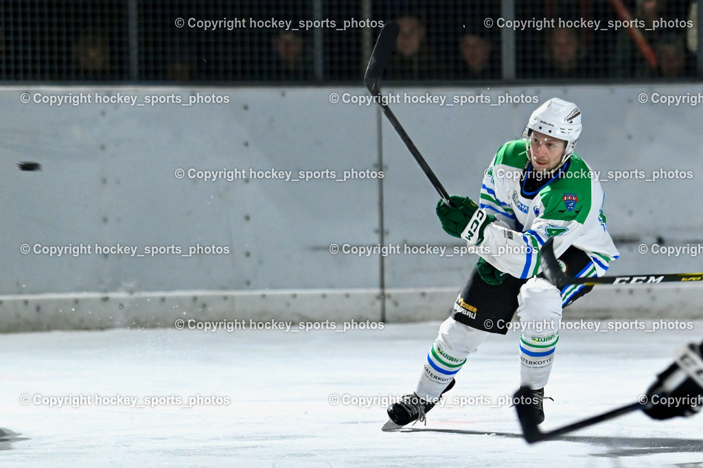EC Tigers Paternion vs. EC Feld am See Ledenitzen | #14 Prohinig Lukas Feld am See Ledenitzen, EC Tigers Paternion vs. EC Feld am See Ledenitzen, EC Tigers Paternion vs. EC Feld am See Ledenitzen am 19.01.2025 in Villach (Eisplatz Paternion), Austria, (Photo by Bernd Stefan)