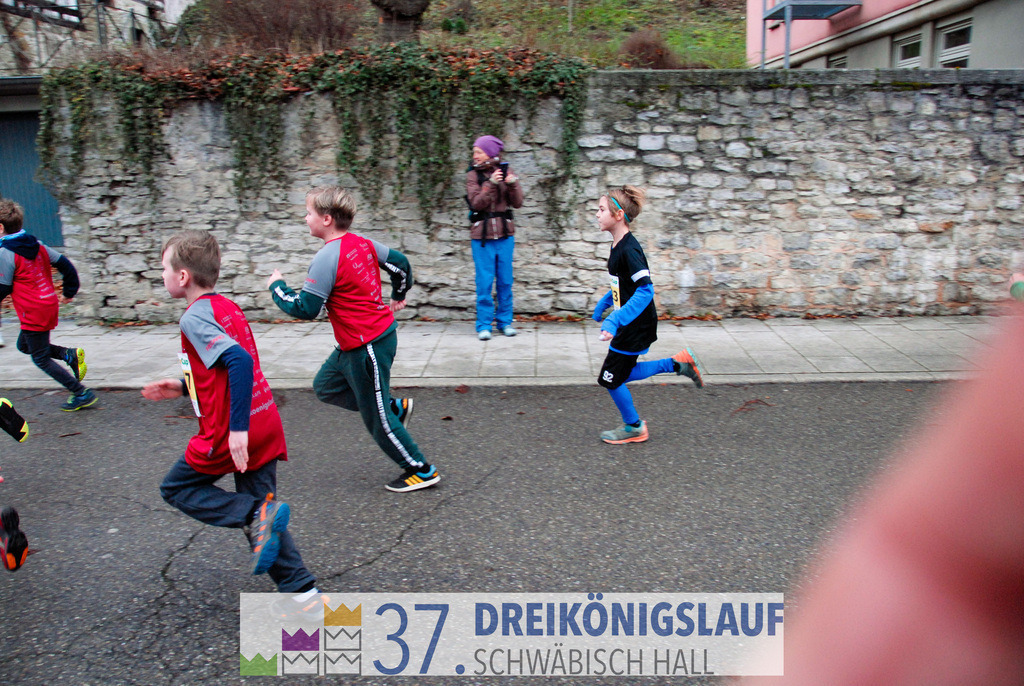 AOK JuniorCup 400m | 3Koenigslauf 2023 - Realisiert mit Pictrs.com