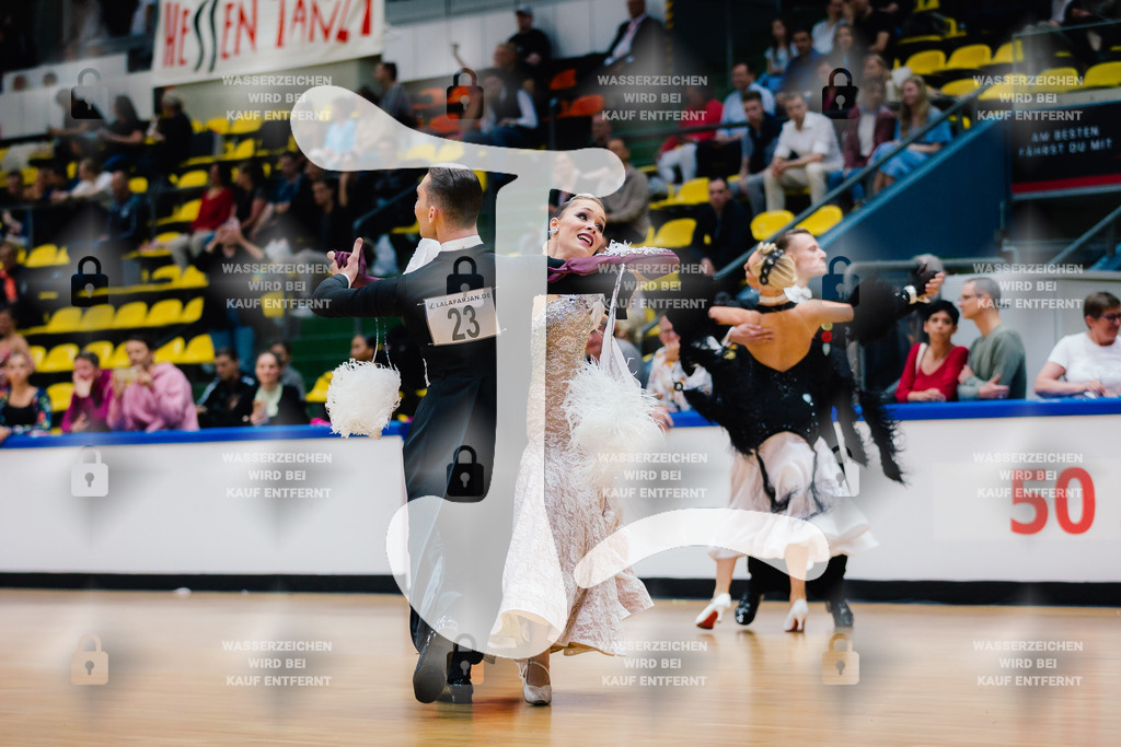 Hessen Tanzt WDSF International Open Standard 21st (23) Matteo Cesaretti _ Emily Matthies (TSZ Leipzig)-2025-05-17-9320 | Webshop for digital downloads and prints of dance sport, event & show photographer Julian Link - Realisiert mit Pictrs.com