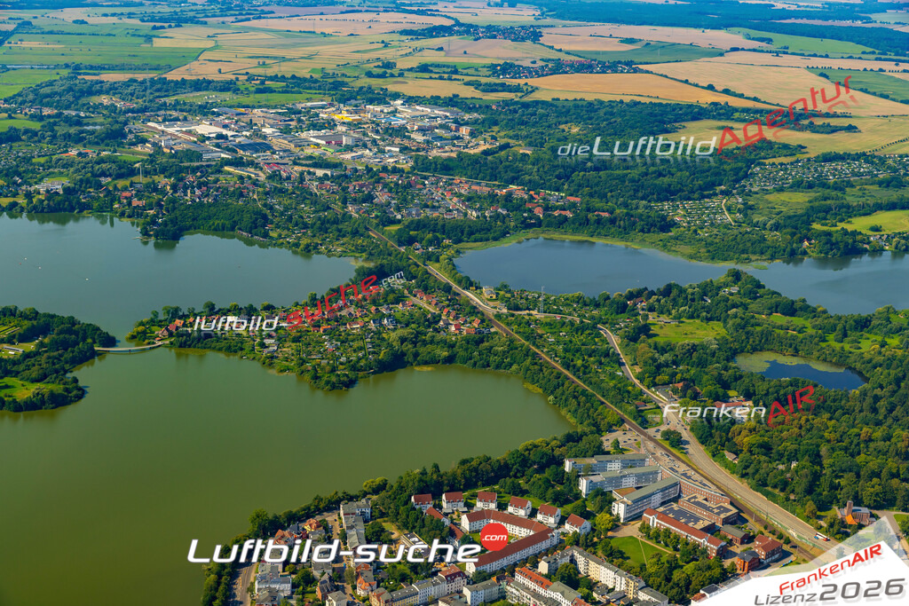 Schrägluftbild  Feldstadt  Schwerin - Das Luftbild wurde 2025 vom UL-Flugzeug heraus erstellt (ohne Drohne- keine Drohnenaufnahme ) - Hochauflösende Luftaufnahme -Nicht vergleichbar mit Google Maps oder Satelittenbilder- Die Geschenkidee !Mit Lizenz und Bildrechte bestellbar