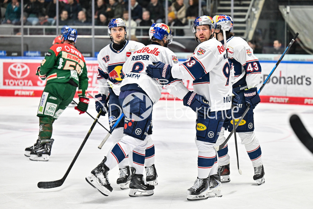 Augsburger Panther - EHC RB München | AUGSBURG, DEUTSCHLAND - 27. FEBRUAR: Jubel der Gäste nach dem Treffer zum 1-4 durch Tobias RIEDER (RB München 8) / Tor / Torschuetze / Freude / Happy während dem Match zwischen den Augsburger Panthern und dem EHC RB München am 46. Spieltag der Penny DEL im Curt Frenzel Stadion