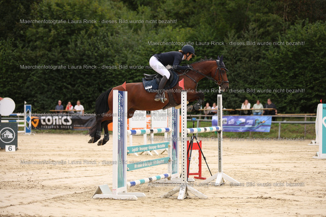 HG9A0839 | laurarinckfotografie - Realisiert mit Pictrs.com