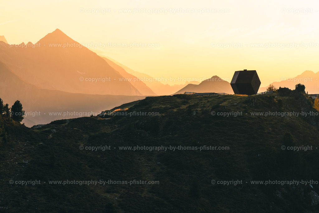 Granatkapelle ohne Schnee copyright  Thomas Pfister-19 | PHOTOGRAPHY BY THOMAS PFISTER