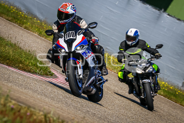 0100-260509DCB-010_100 | Deine Full-Service-Agentur für ✔️Videoproduktionen und ✔️Motorsportfotografie Jetzt Angebot anfragen!