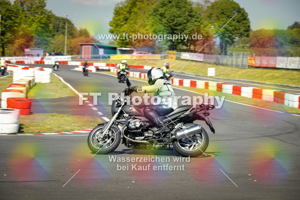 OBK_Mai_Martina_Markus-10521 | Hier findet Ihr Bilder von Touristenfahrten auf der Nürburgring Nordschleife oder von anderen Veranstaltungen die ich besucht habe. Viel Spass beim Durch Schauen 