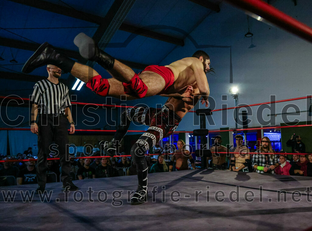 2023-11-11_100_Erding_Wrestlingshow | Erding, Deutschland, 11.11.2023:
Wrestling, Saison 2023, EWS Wrestling ERDING

Foto: Christian Riedel / fotografie-riedel.net